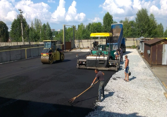 Устройство автодорог в Пролетарском и Серпуховском районе